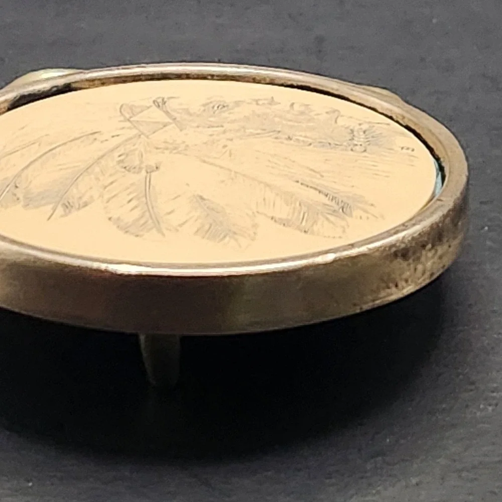 VTG 1981 Barlow Solid‎ Brass & Ceramic Belt Buckle  Native American Chief